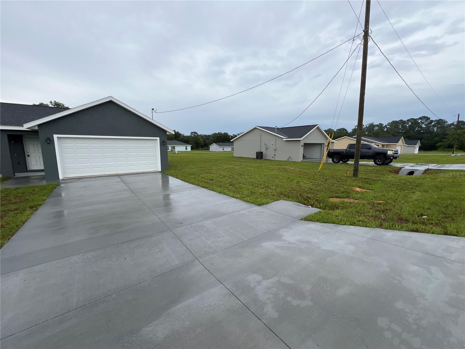 Details for 9 Maple Drive Way, OCKLAWAHA, FL 32179