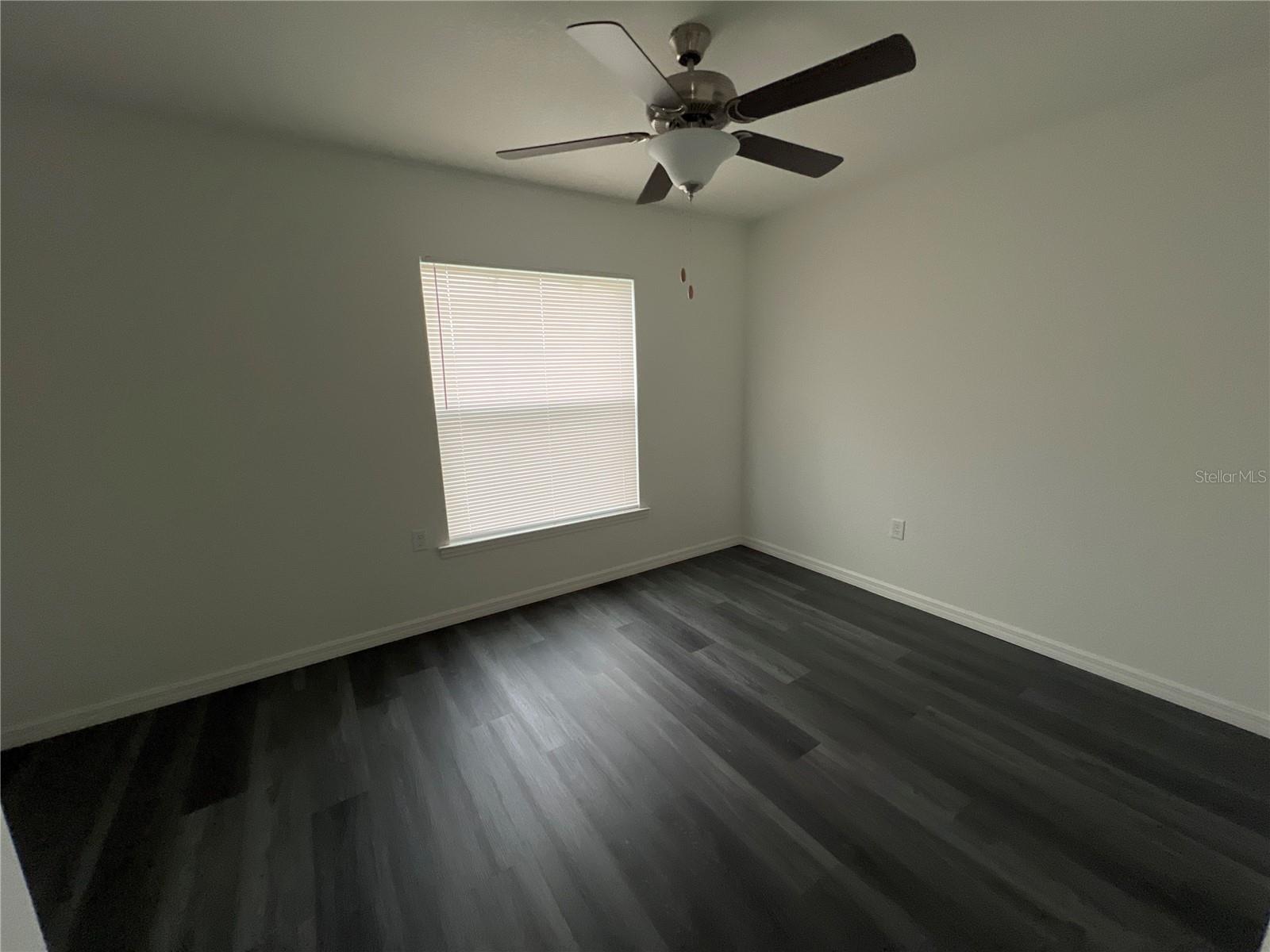 Image 18 of 23 For 9 Maple Drive Way