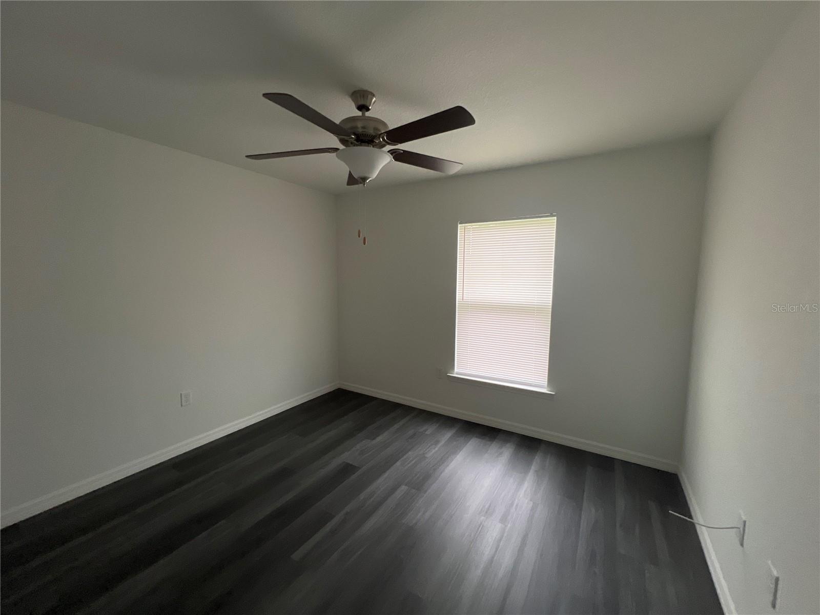 Image 21 of 23 For 9 Maple Drive Way