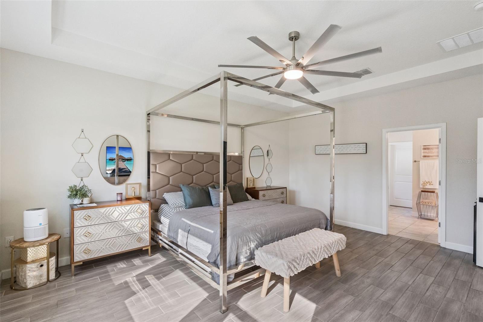 Image 19 of 68 For 11120 Robert Frost Drive