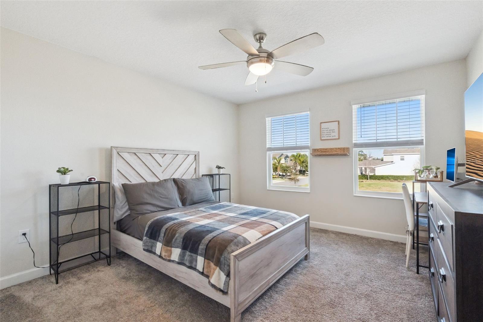 Image 26 of 68 For 11120 Robert Frost Drive