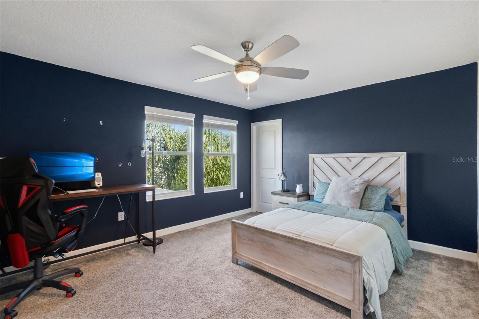 Image 28 of 68 For 11120 Robert Frost Drive