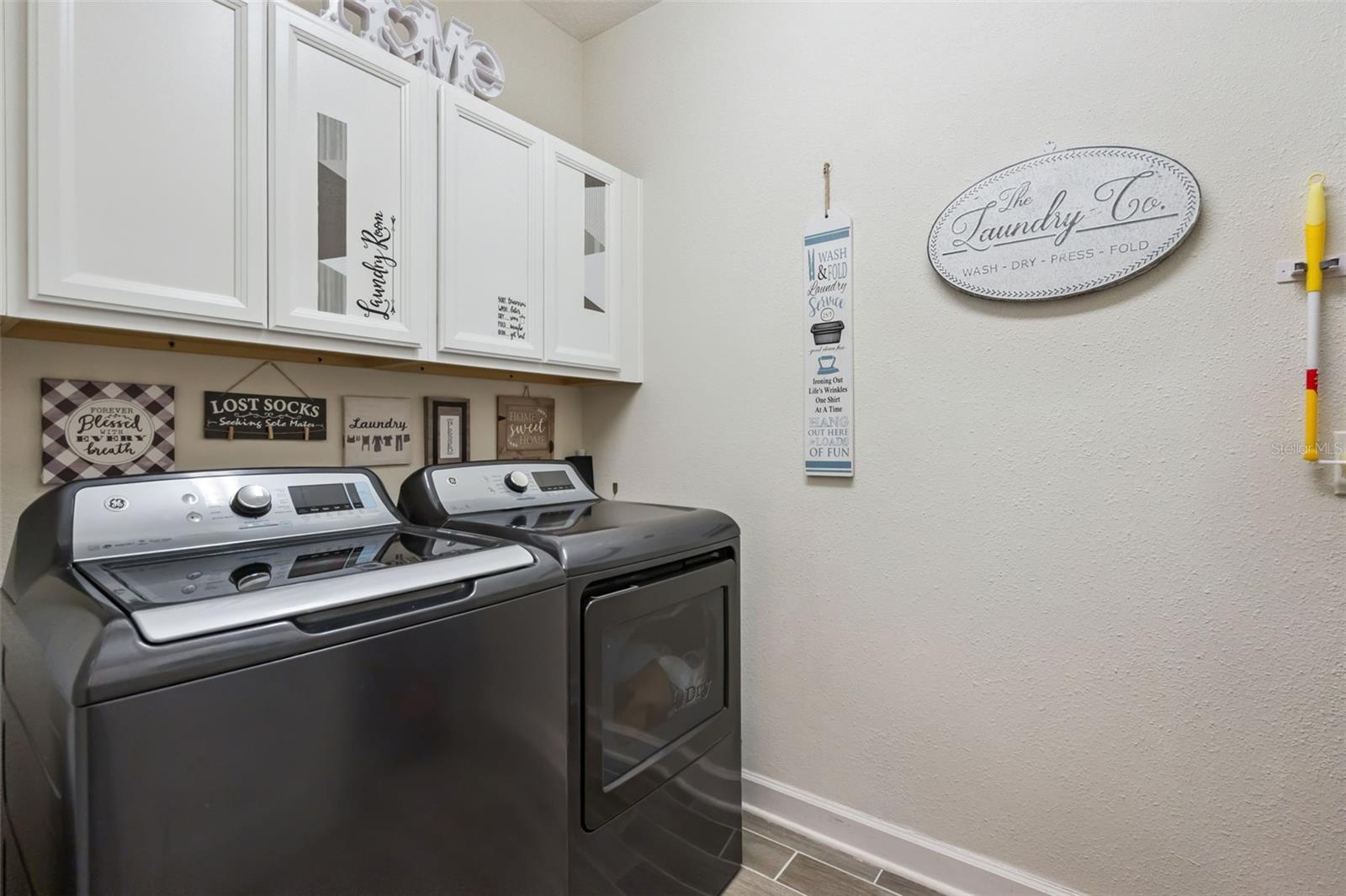 Image 32 of 68 For 11120 Robert Frost Drive