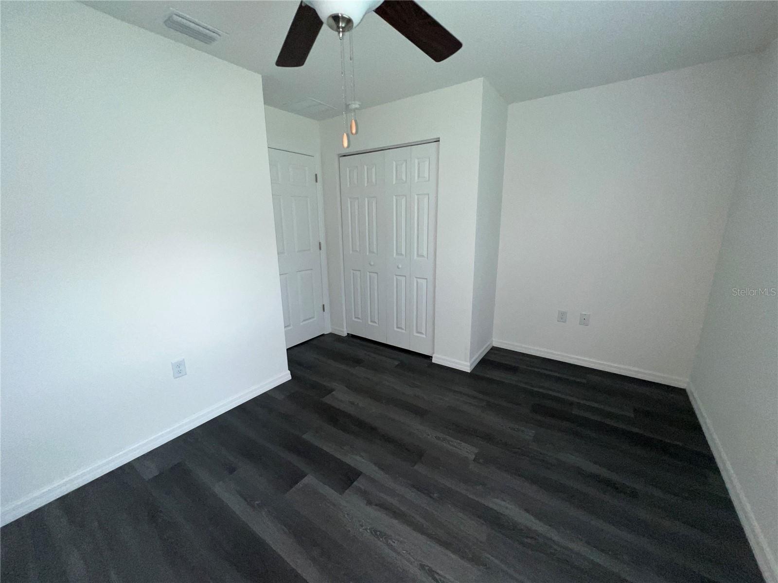 Image 13 of 26 For 9 Maple Lane