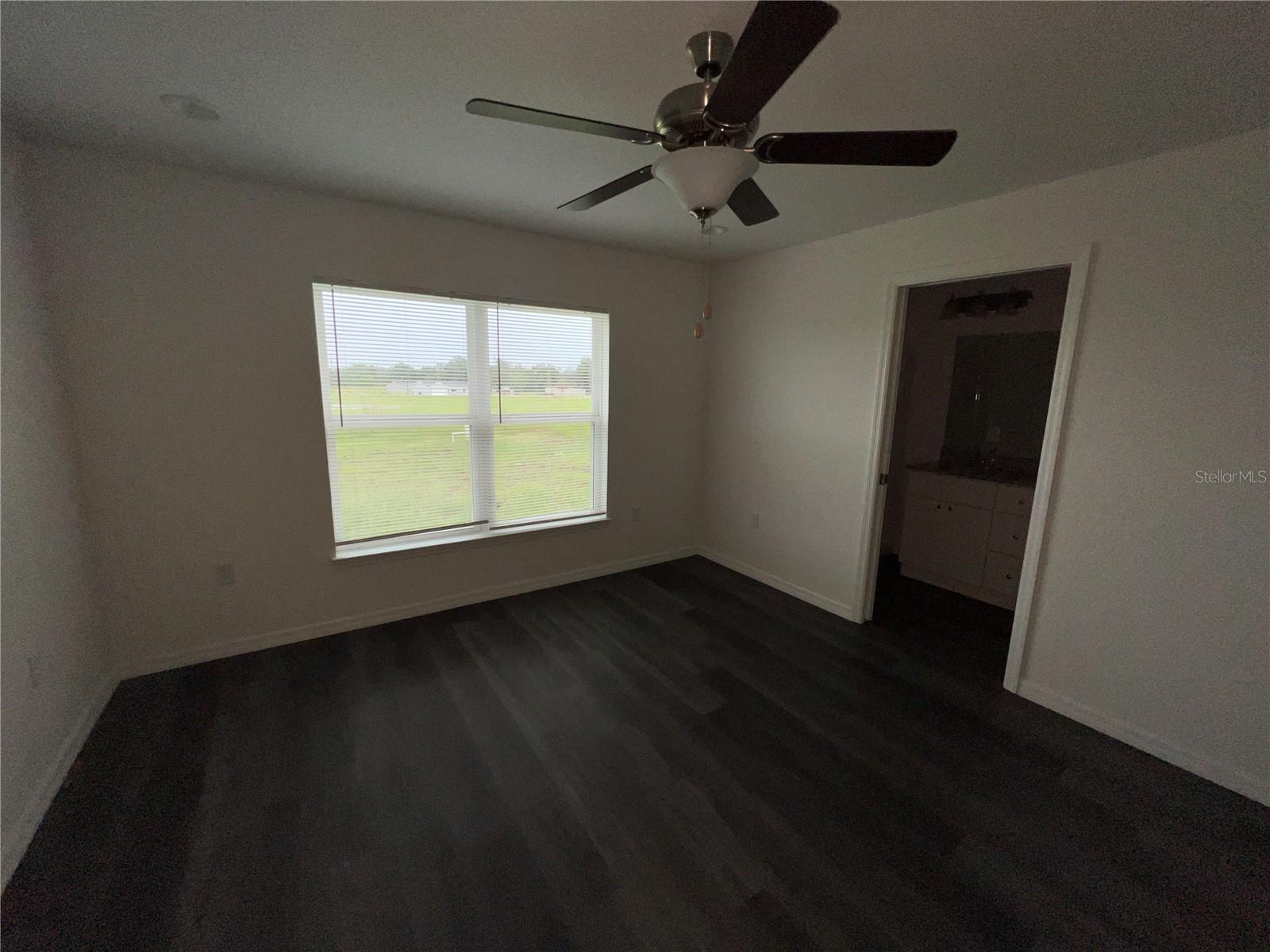 Image 21 of 26 For 9 Maple Lane