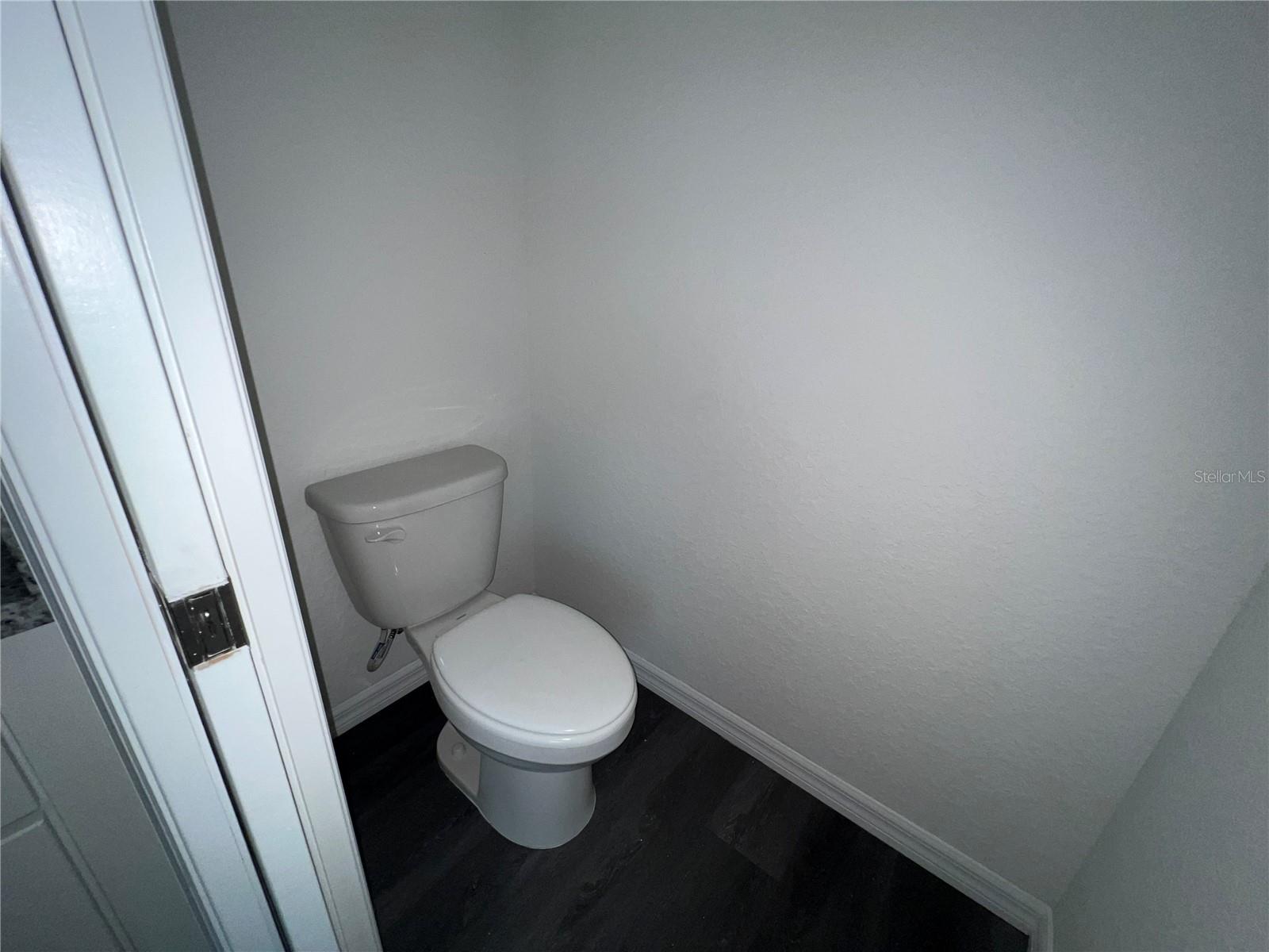 Image 25 of 26 For 9 Maple Lane