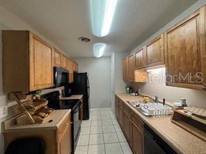 Image 5 of 15 For 1695 Lee Road B216