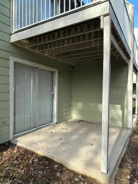 Image 3 of 16 For 2050 Royal Bay Boulevard 7