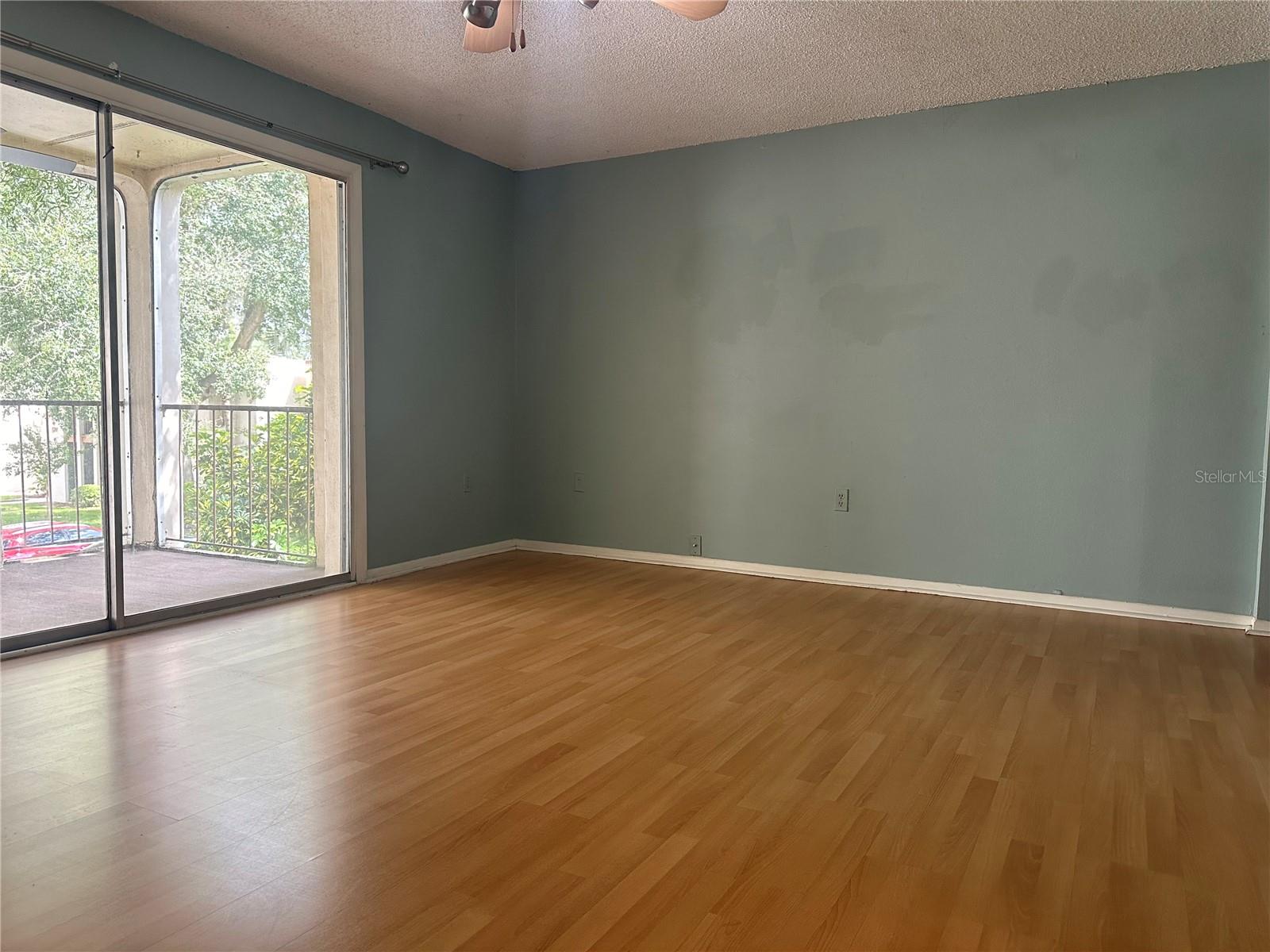 Image 3 of 9 For 516 Orange Drive 30