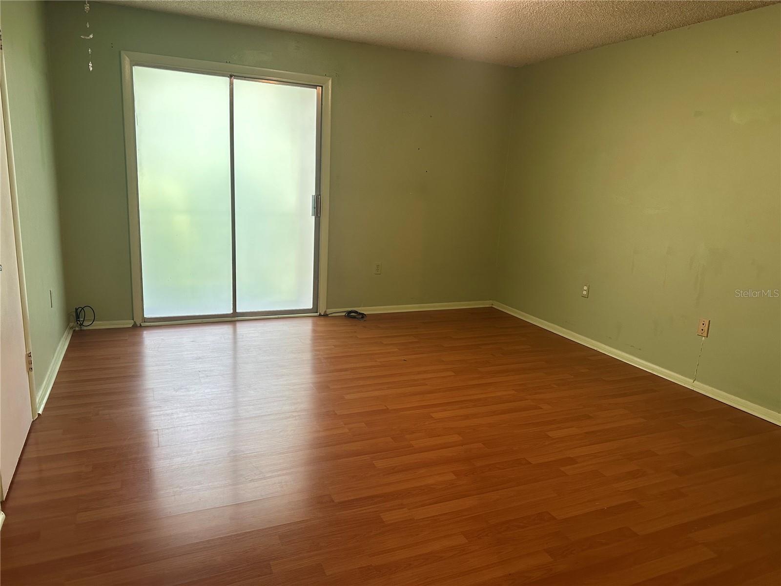 Image 6 of 9 For 516 Orange Drive 30