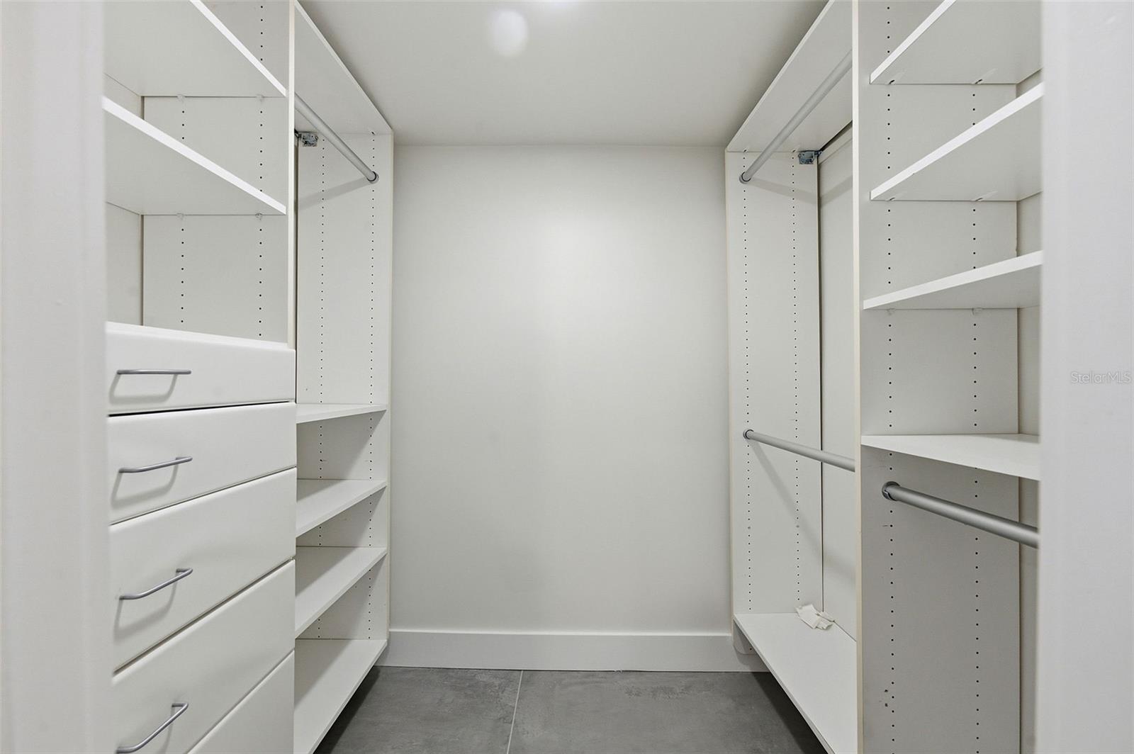 Image 21 of 31 For 1308 Oregon Street