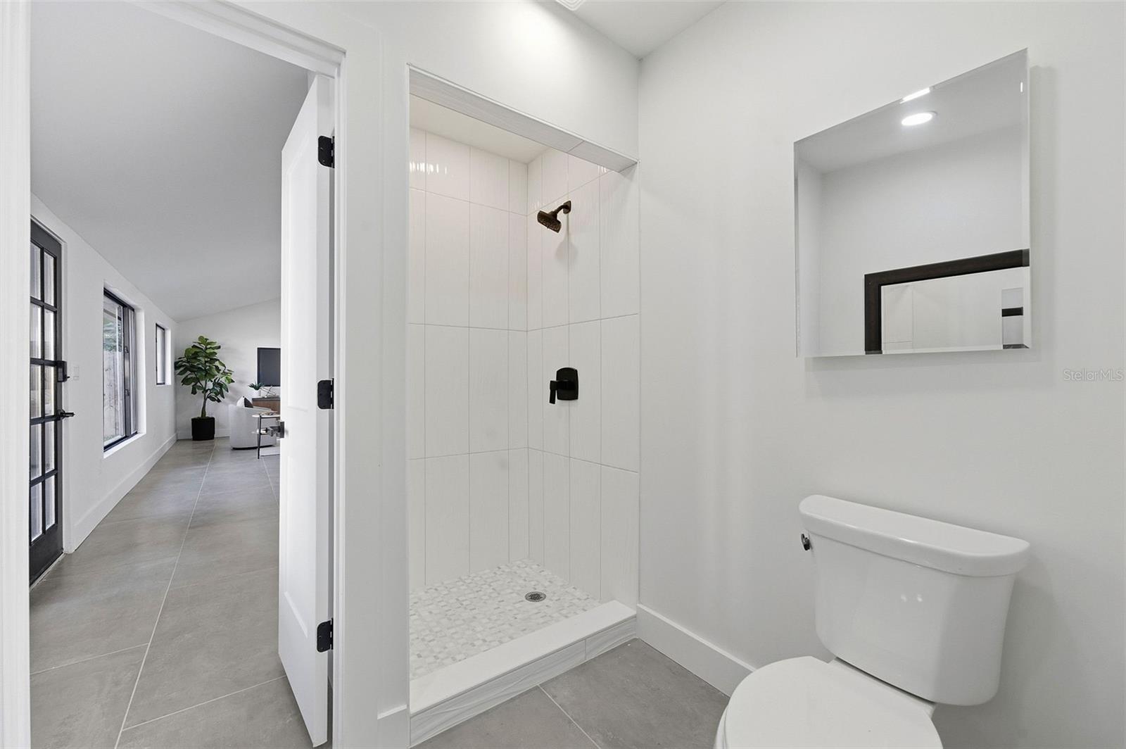 Image 25 of 31 For 1308 Oregon Street