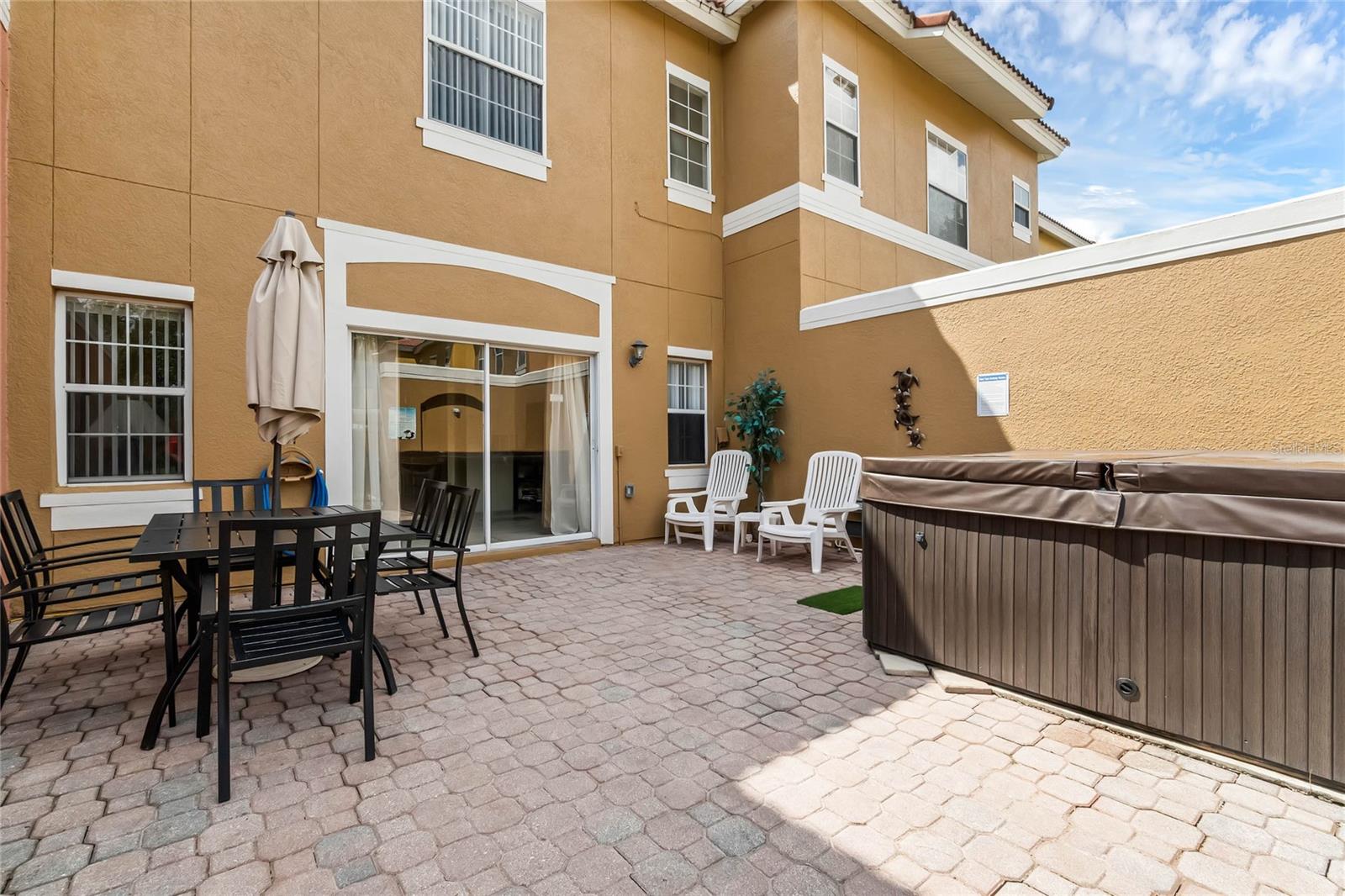 Image 19 of 29 For 105 Pompano Beach Drive