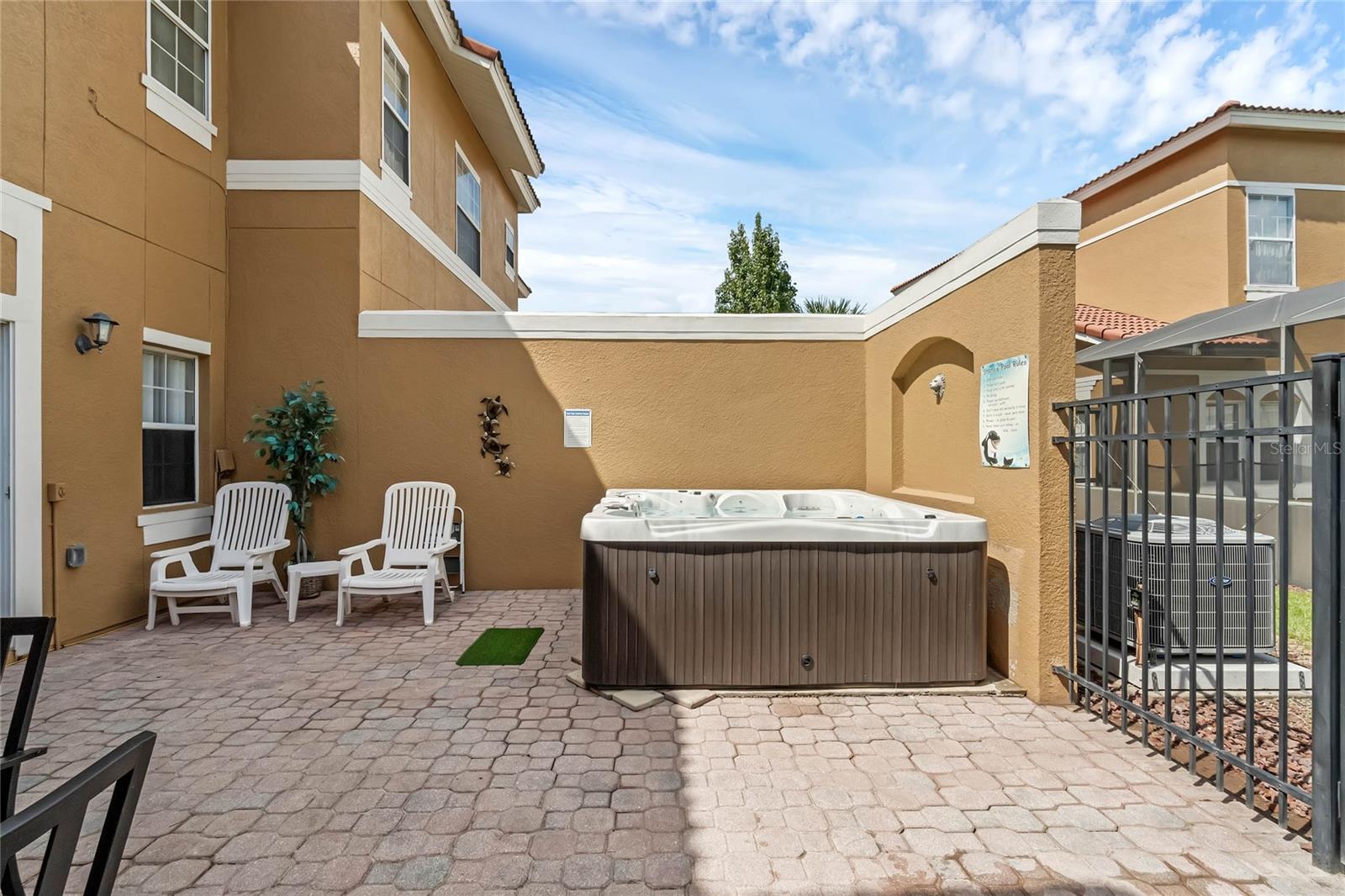 Image 20 of 29 For 105 Pompano Beach Drive