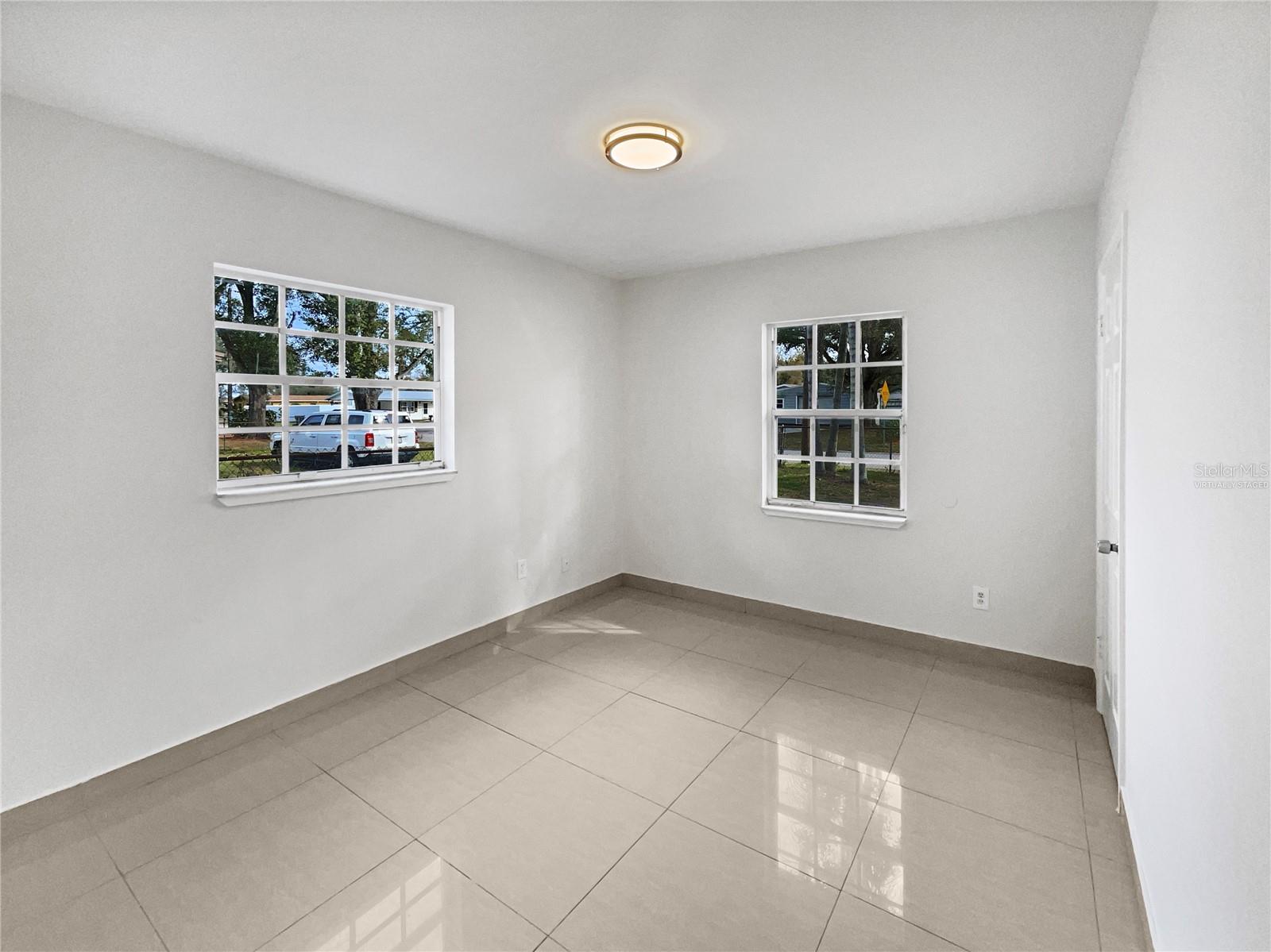 Image 4 of 18 For 4202 Cromwell Drive