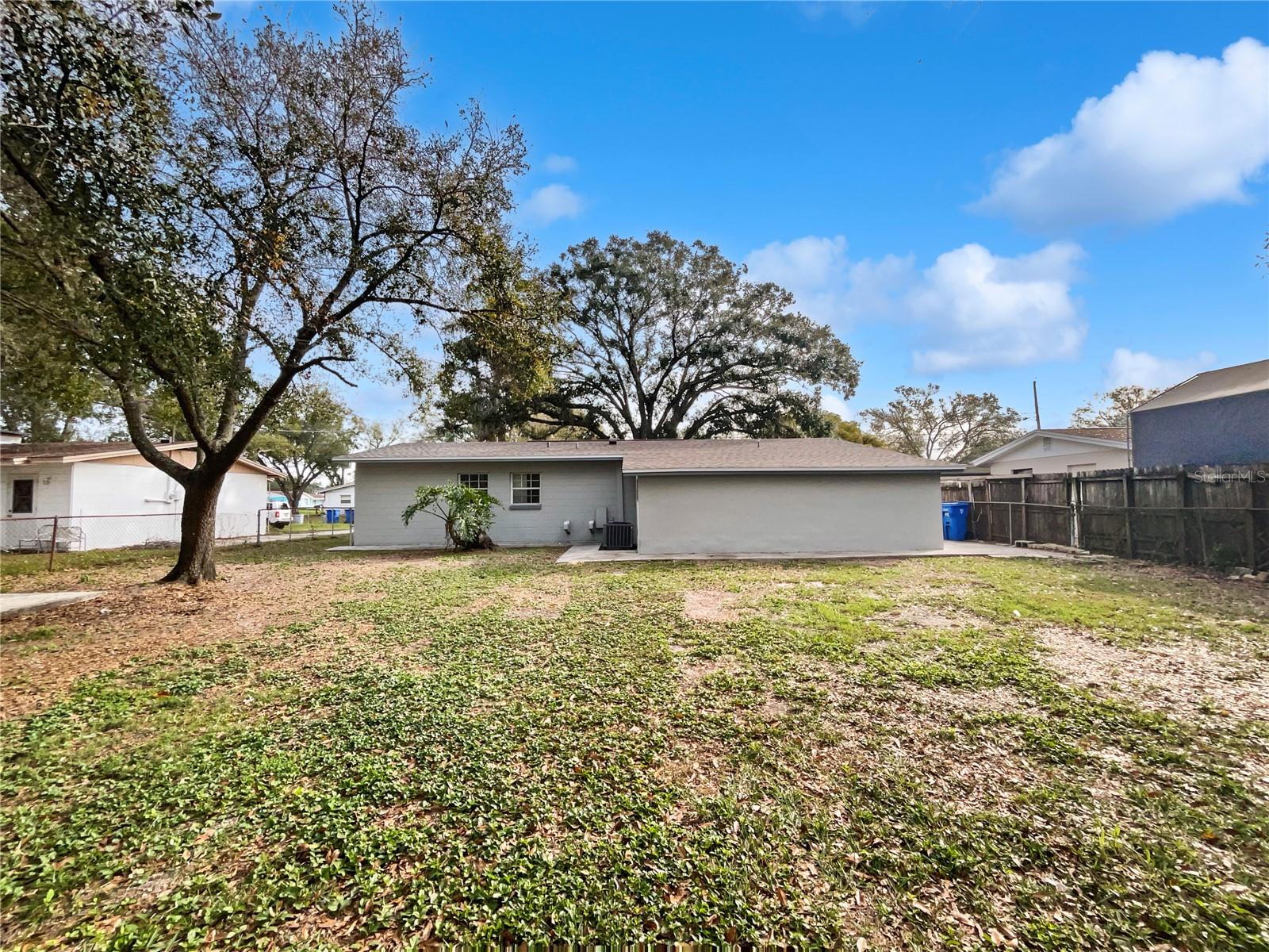 Image 5 of 18 For 4202 Cromwell Drive