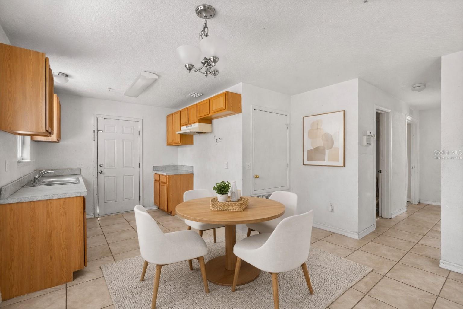 Image 5 of 13 For 809 Talladega Street