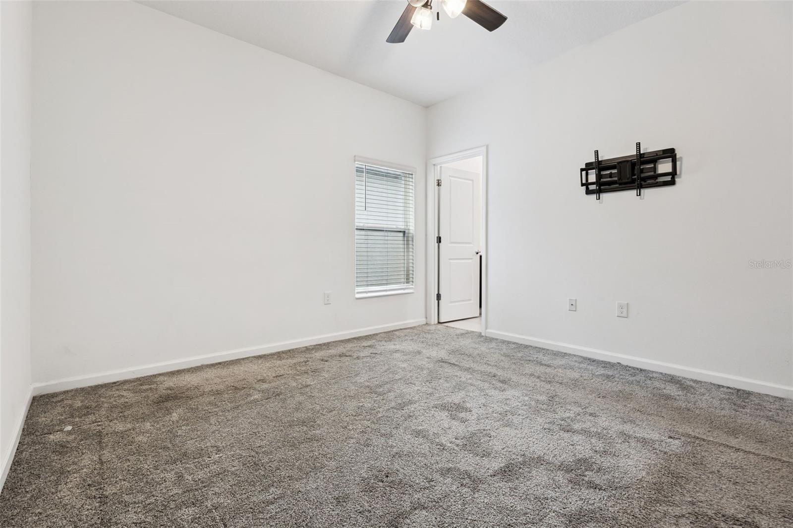 Image 15 of 36 For 781 Taurus Lane