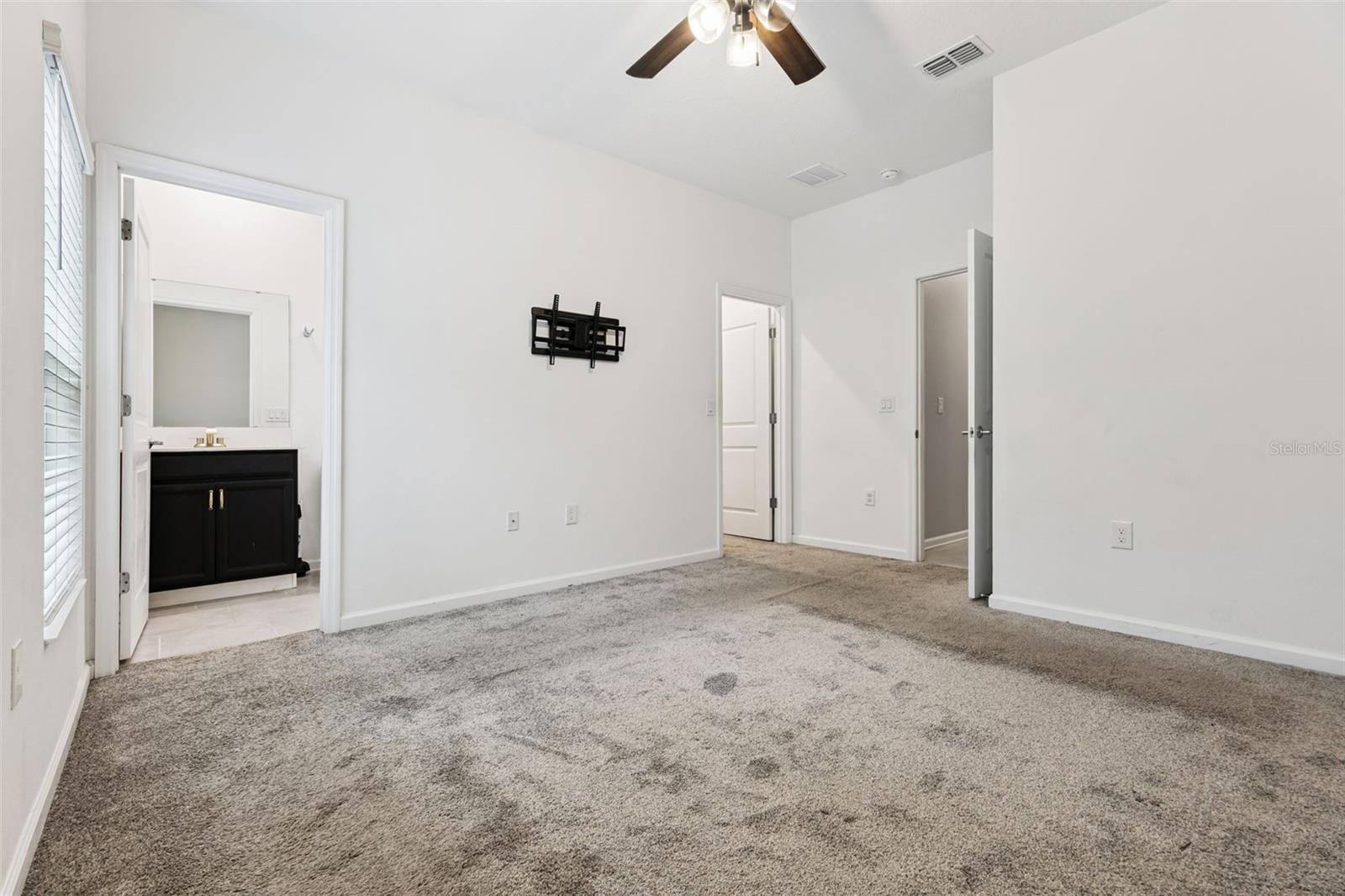 Image 17 of 36 For 781 Taurus Lane