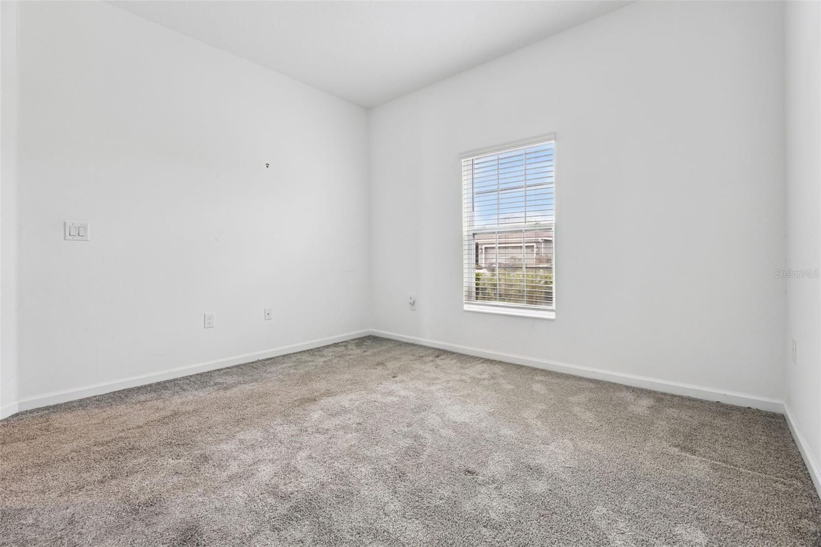 Image 20 of 36 For 781 Taurus Lane