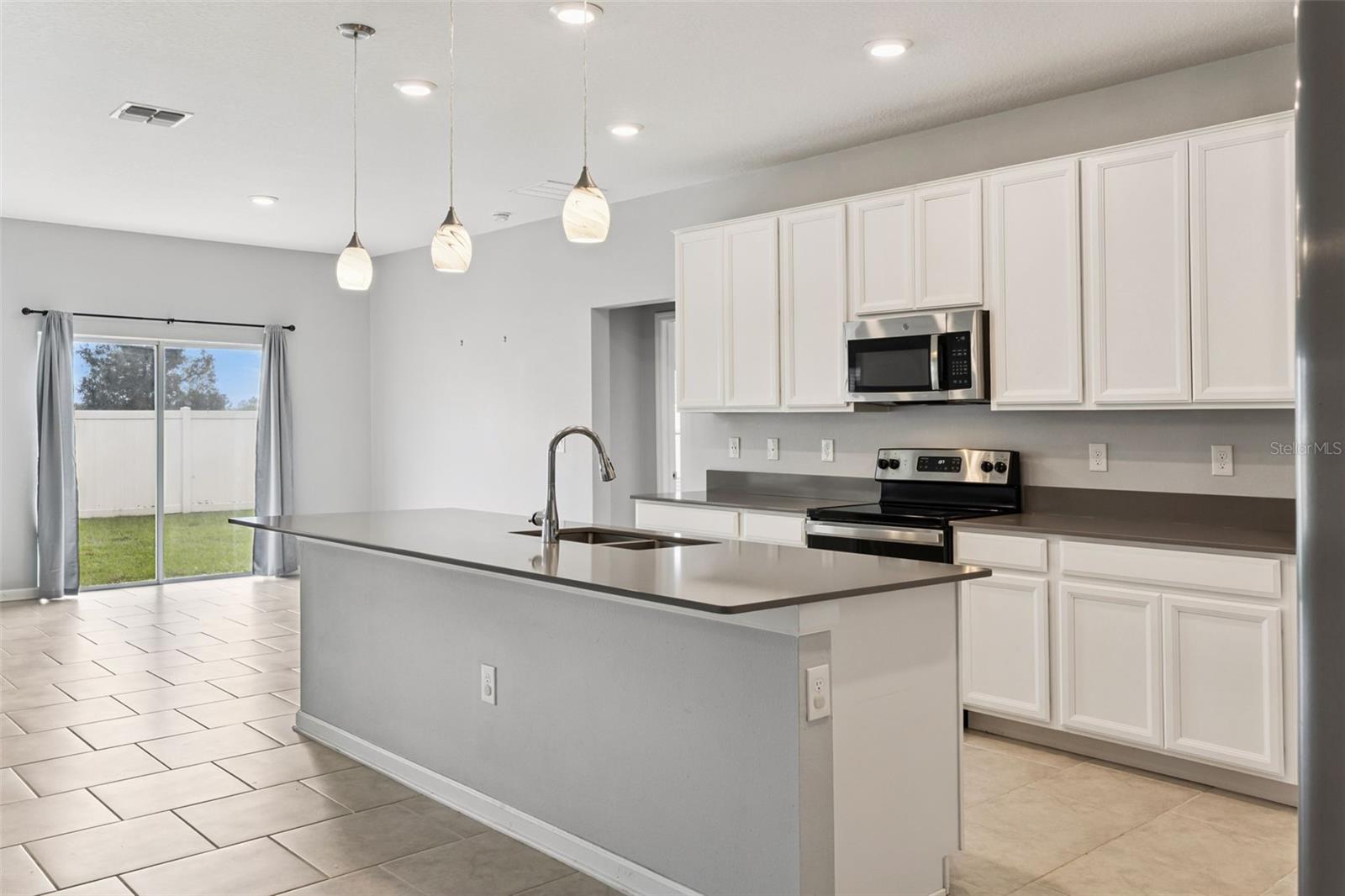 Image 8 of 36 For 781 Taurus Lane