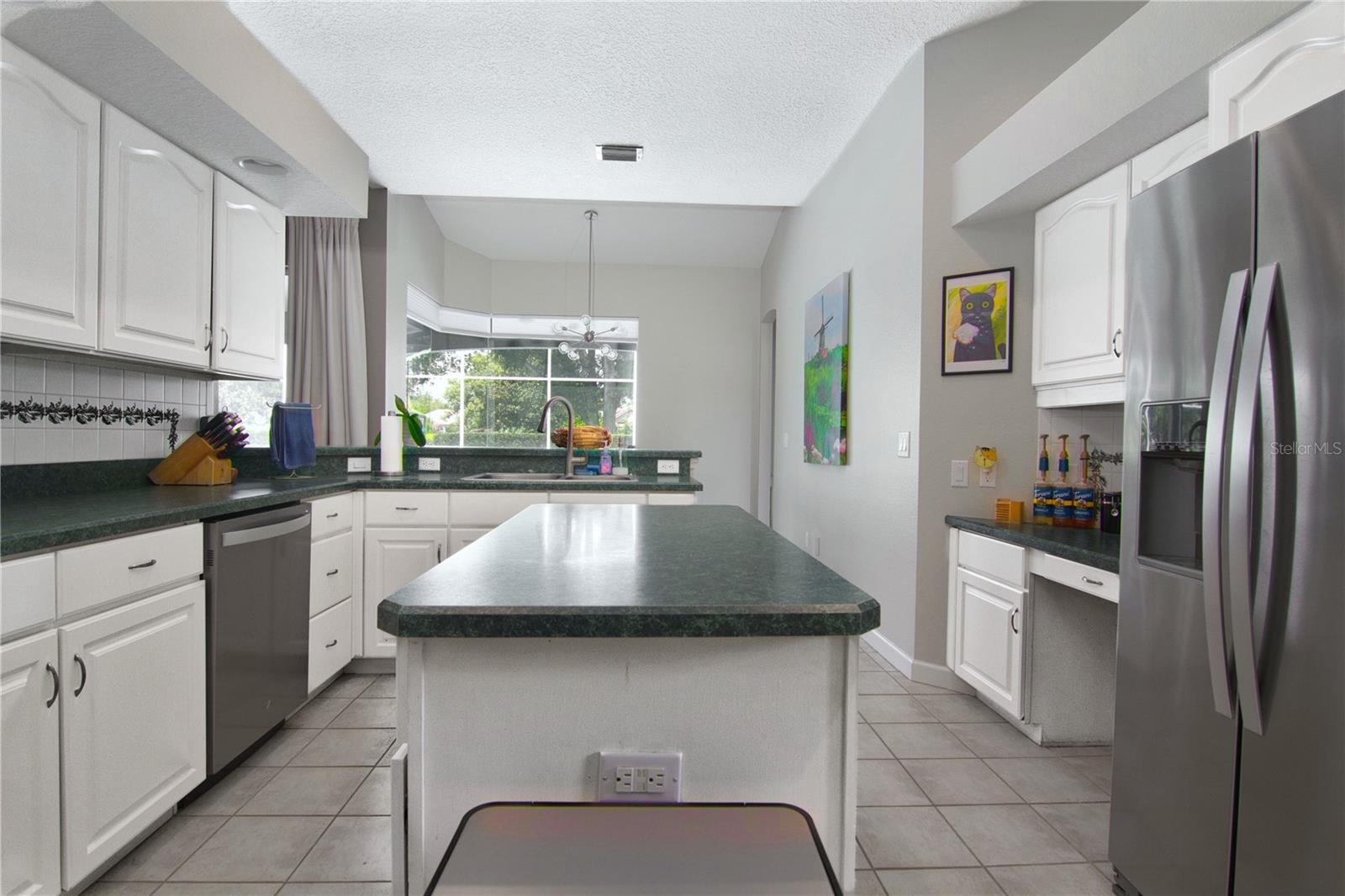 Image 18 of 40 For 2012 Willow Lauren Lane