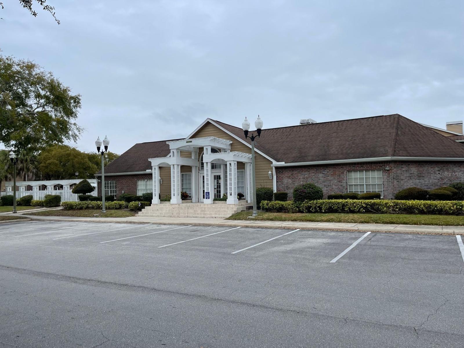 Image 28 of 32 For 5500 Devonbriar Way 212