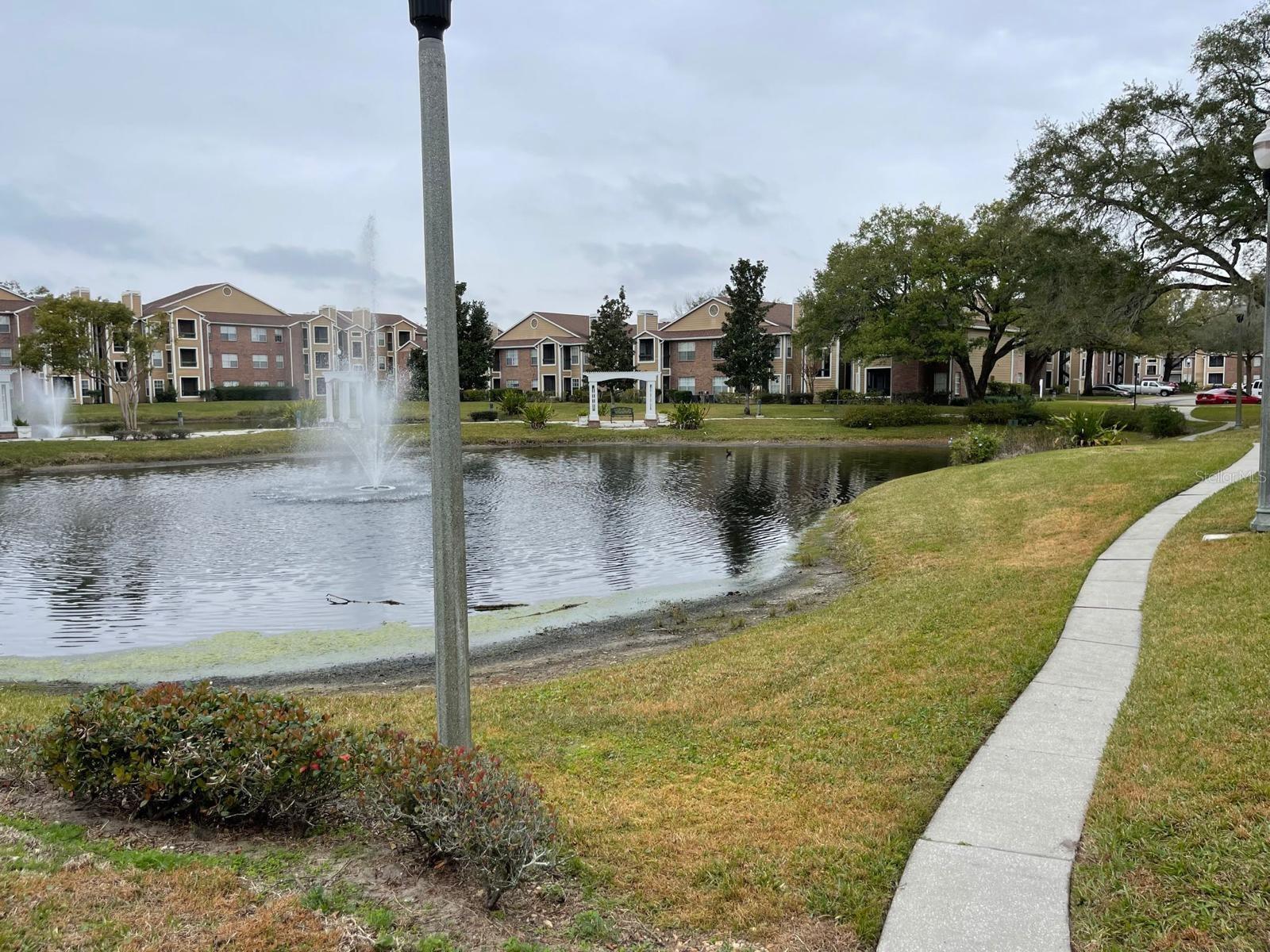 Image 31 of 32 For 5500 Devonbriar Way 212