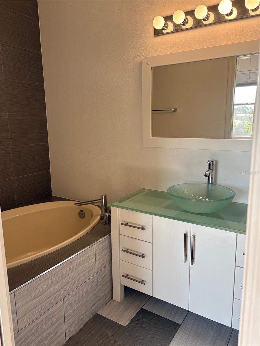 Image 18 of 23 For 3830 Virga Boulevard