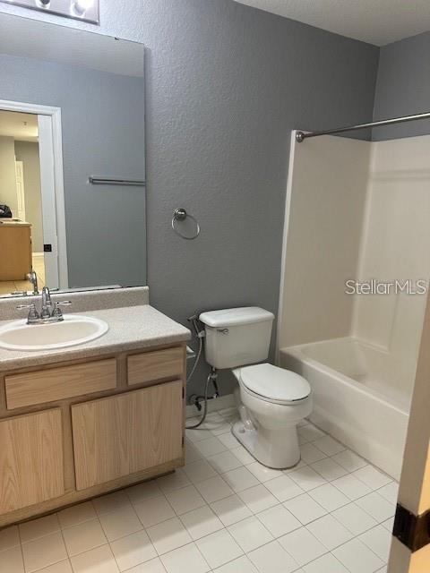 Image 12 of 13 For 5483 Vineland Road 10105