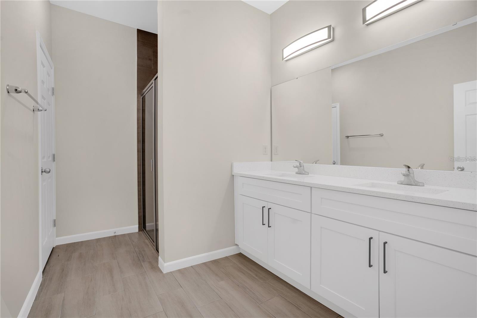 Image 11 of 26 For 8707 131st Place