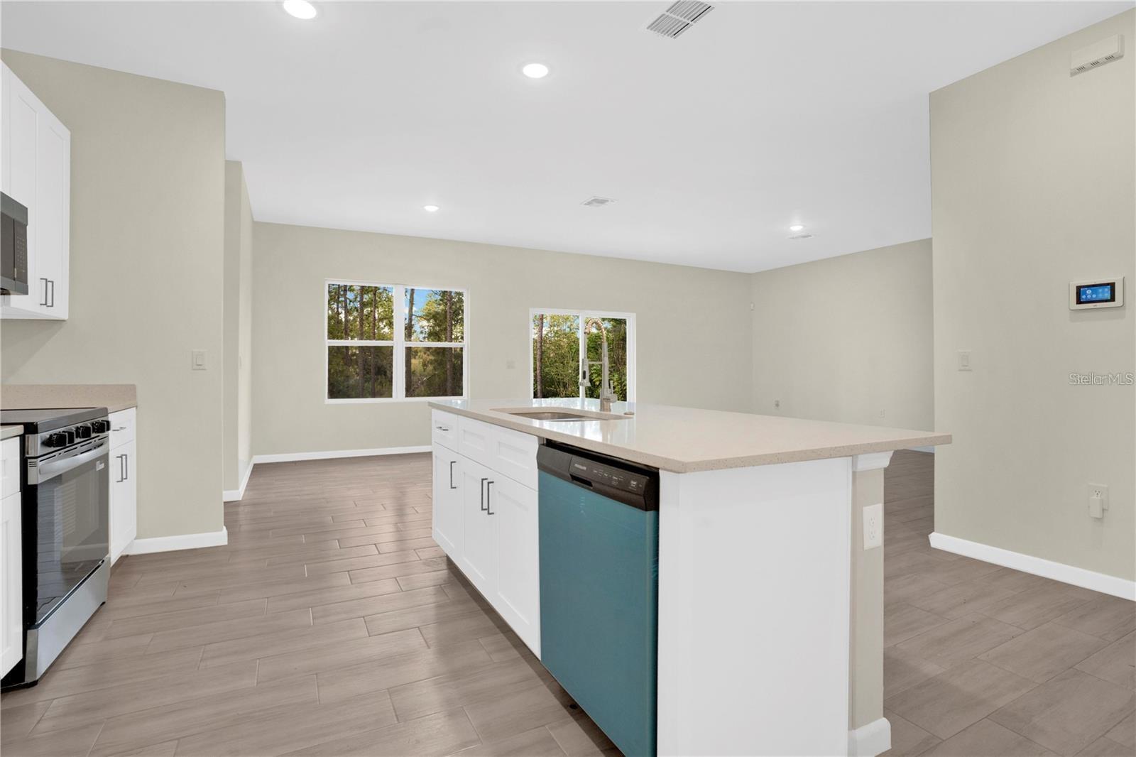 Image 8 of 26 For 8707 131st Place