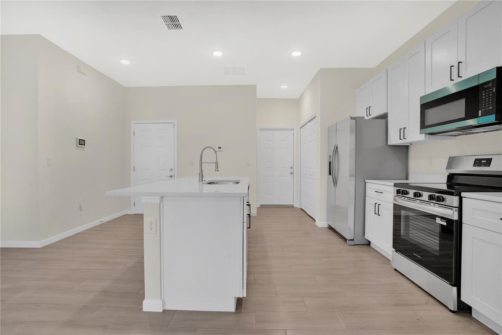 Image 9 of 26 For 8707 131st Place