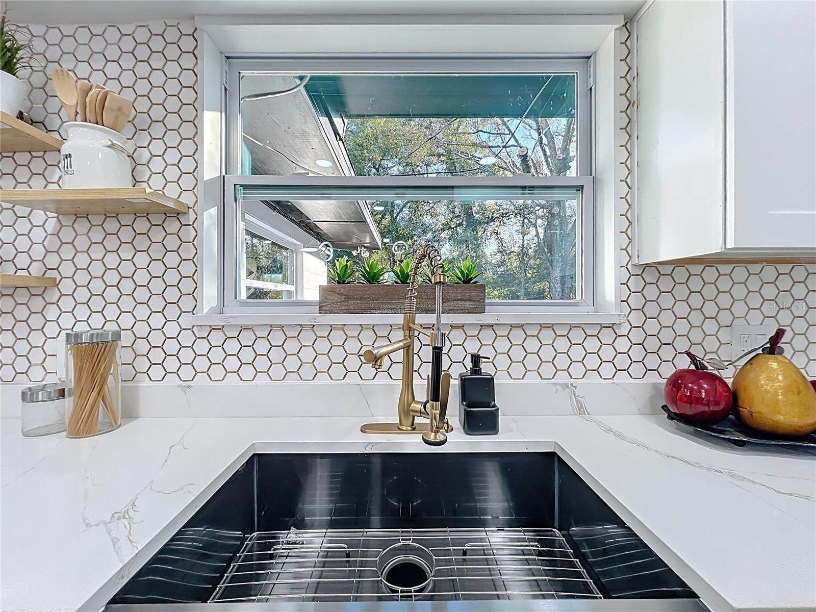 Image 19 of 50 For 6004 Shenandoah Way