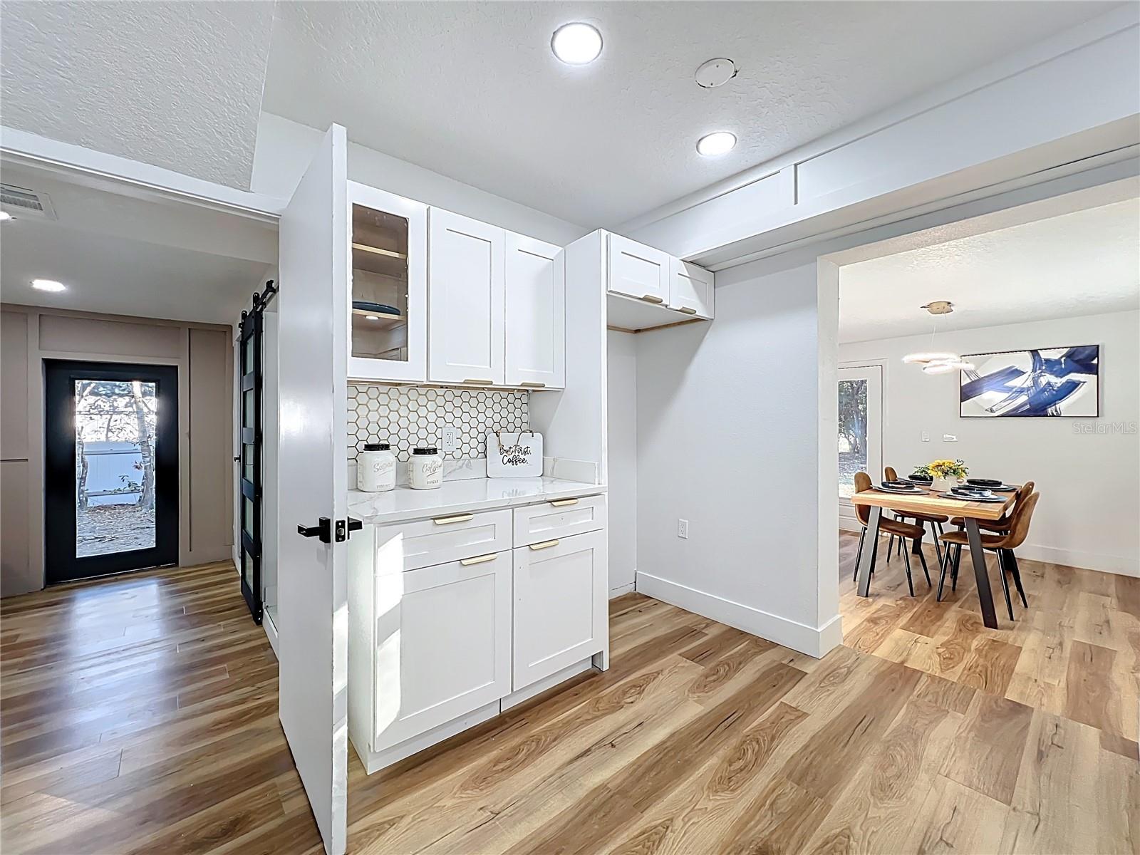 Image 22 of 50 For 6004 Shenandoah Way