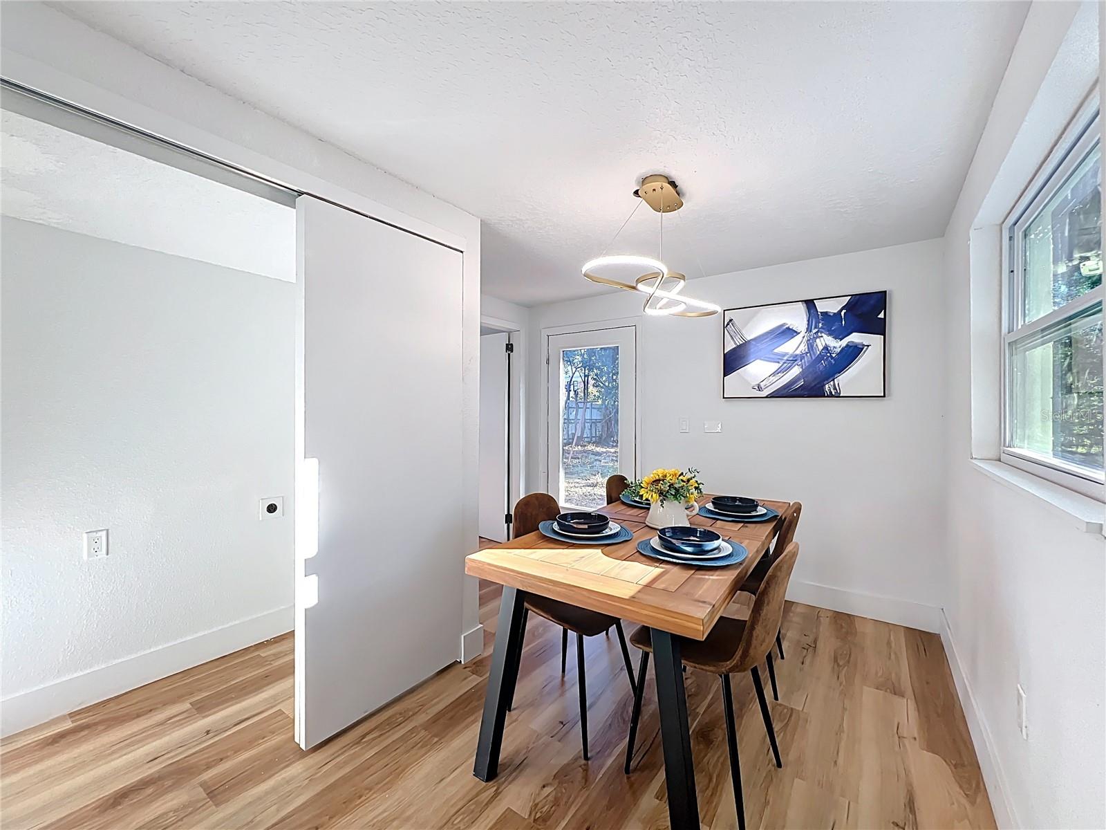 Image 23 of 50 For 6004 Shenandoah Way