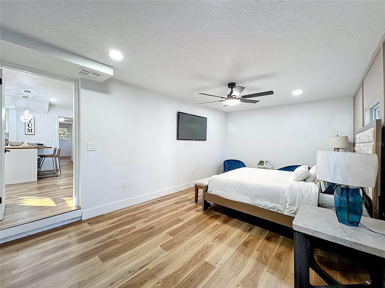 Image 28 of 50 For 6004 Shenandoah Way