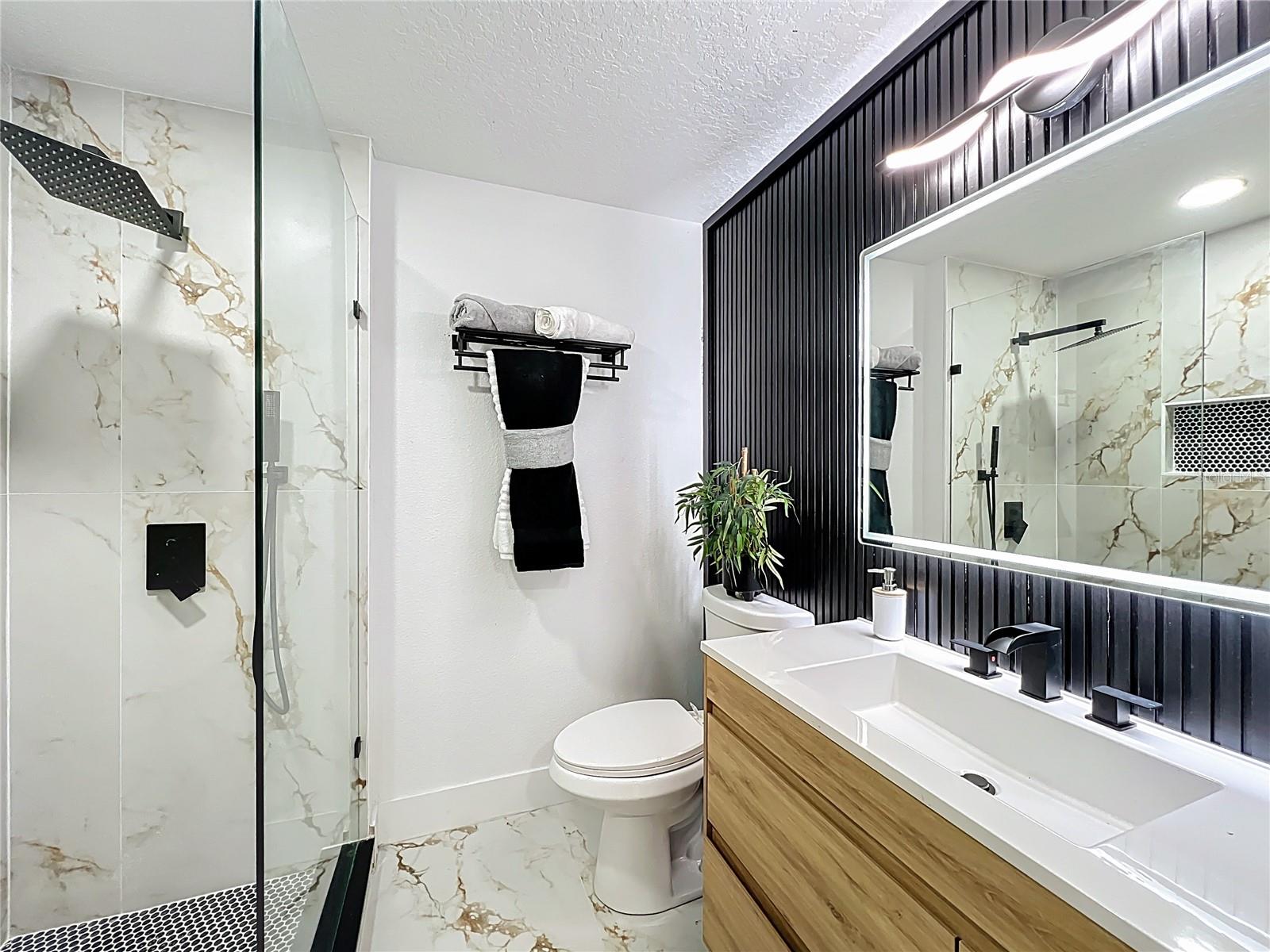 Image 32 of 50 For 6004 Shenandoah Way