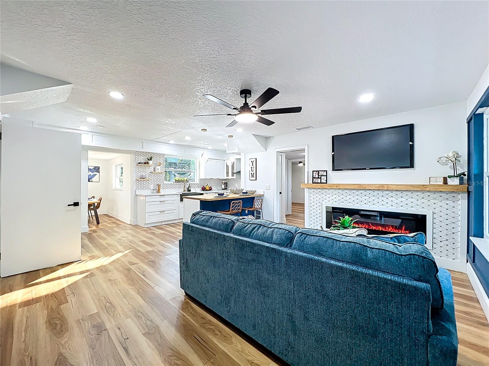 Image 5 of 50 For 6004 Shenandoah Way