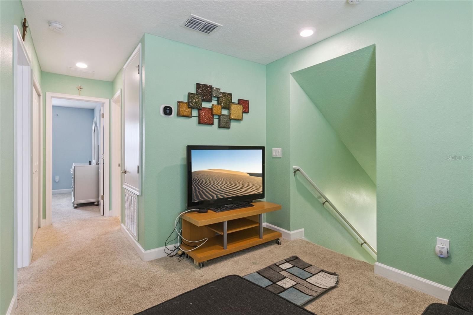 Image 20 of 33 For 4669 Egg Harbor Drive