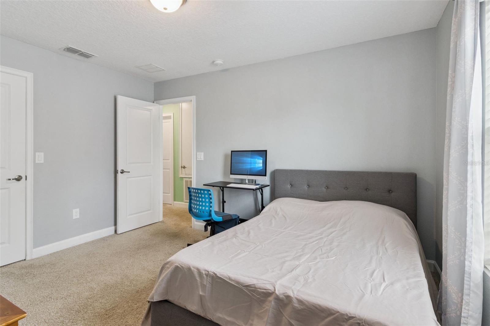 Image 30 of 33 For 4669 Egg Harbor Drive