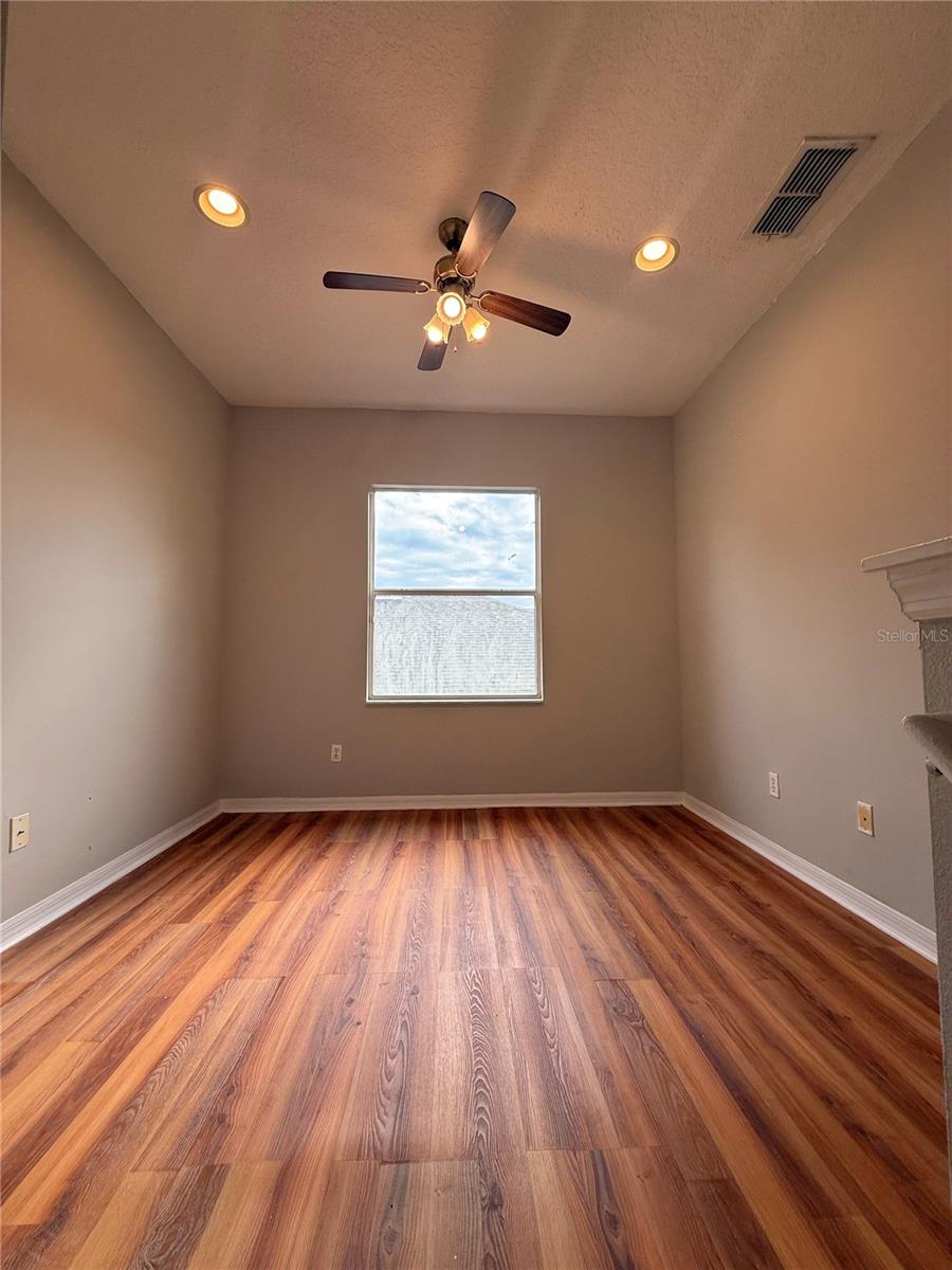 Image 14 of 25 For 9253 Edenshire Circle