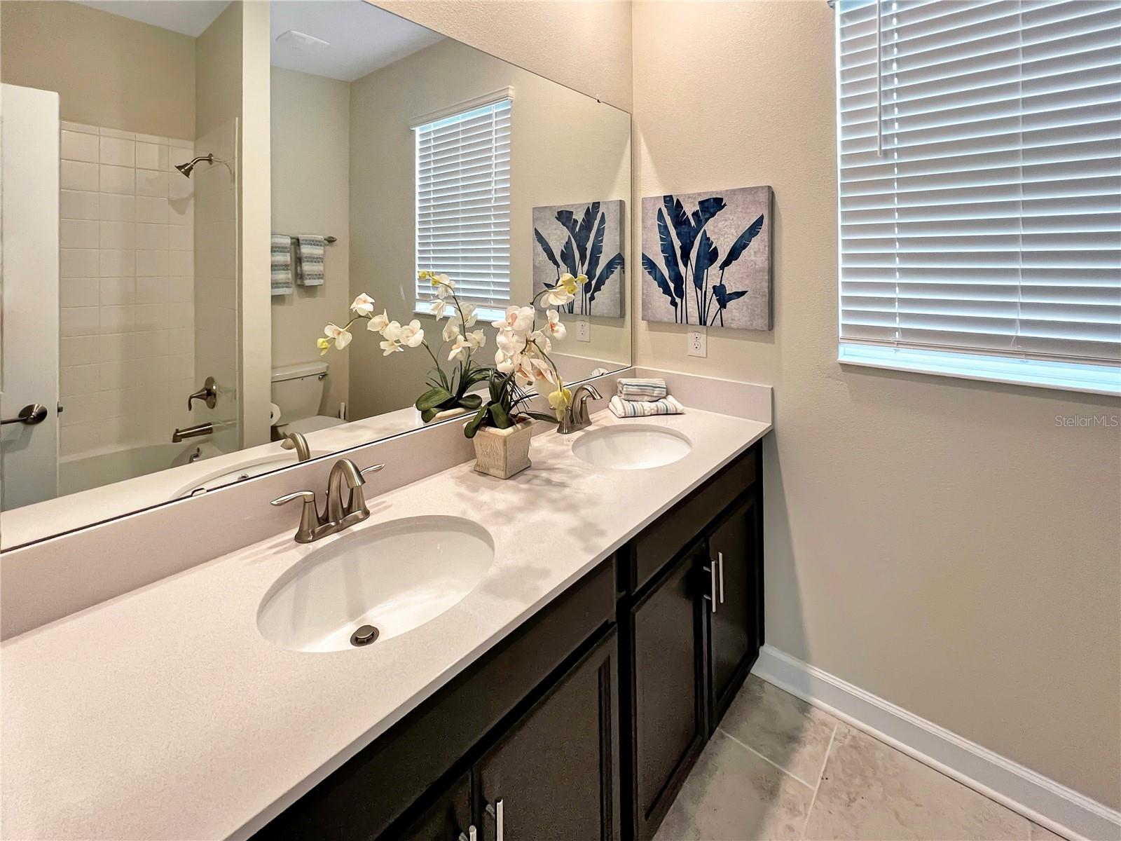 Image 8 of 35 For 2155 Camden Loop