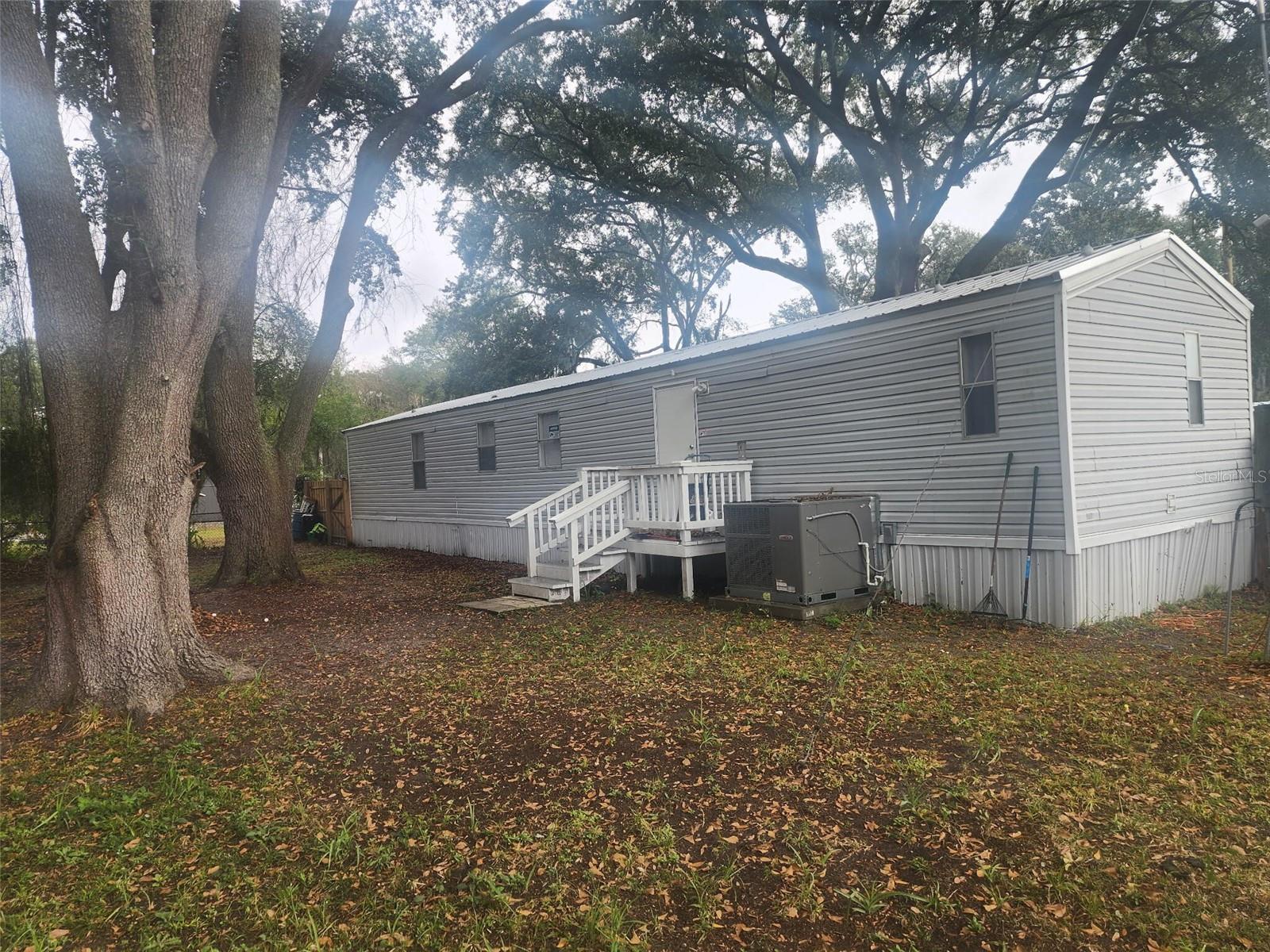 Image 12 of 18 For 13712 Coman Road