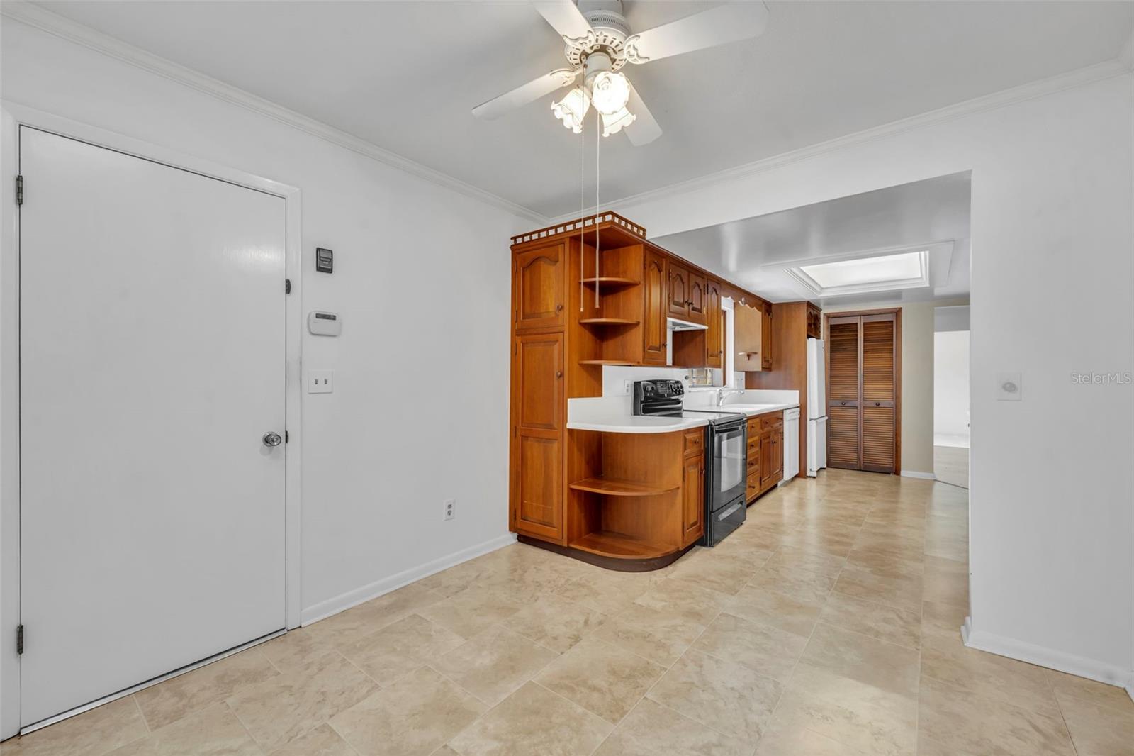 Image 13 of 26 For 761 Goldwater Court