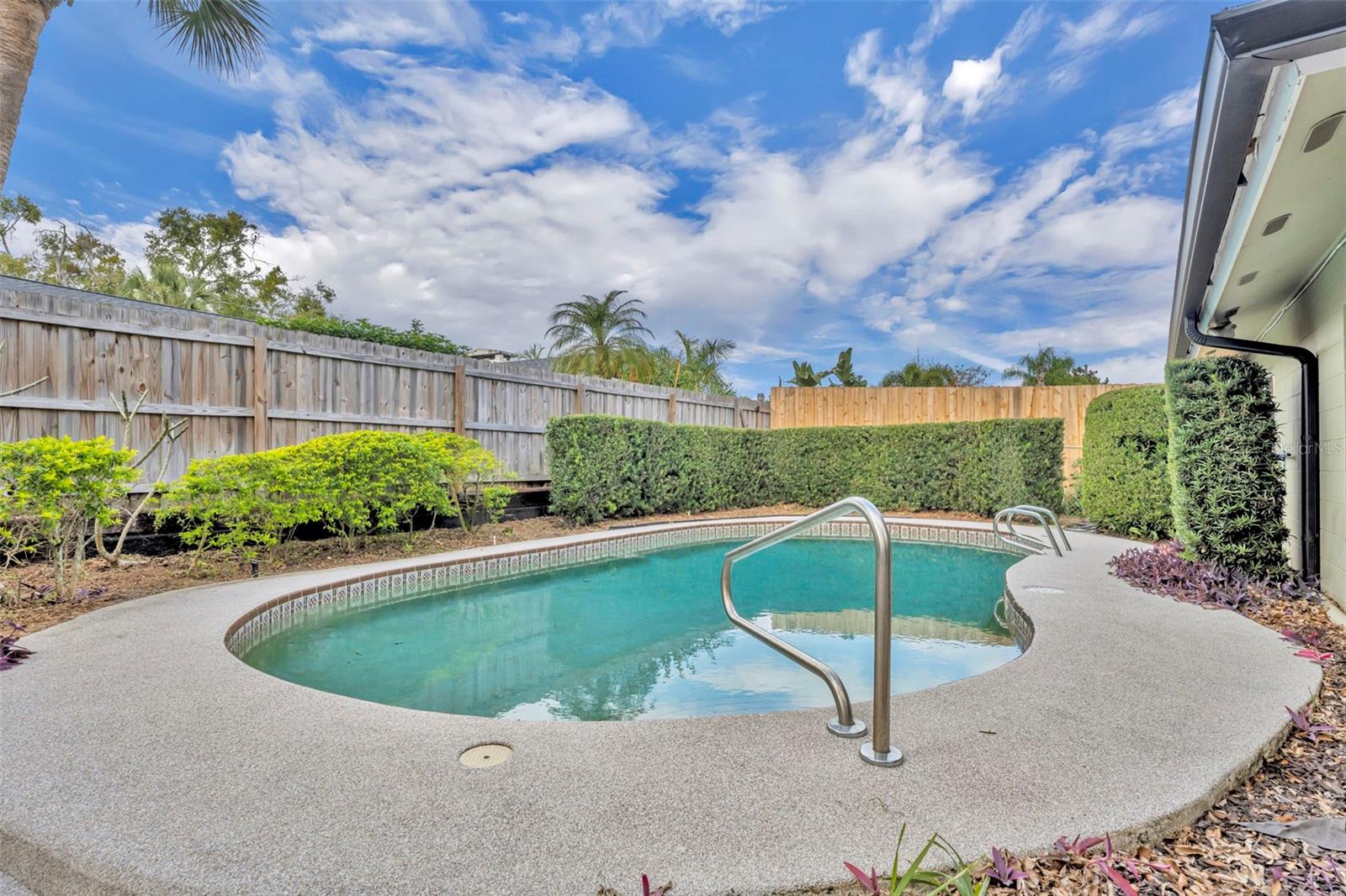 Image 22 of 26 For 761 Goldwater Court