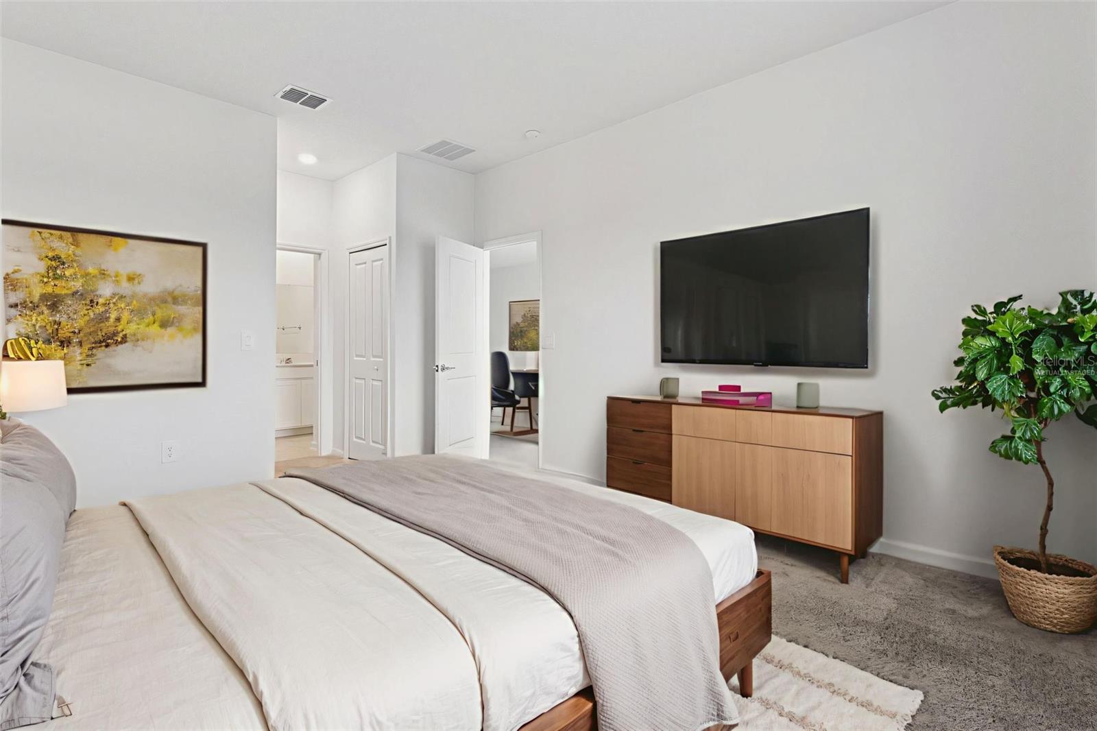 Image 10 of 40 For 26340 Feathergrass Circle