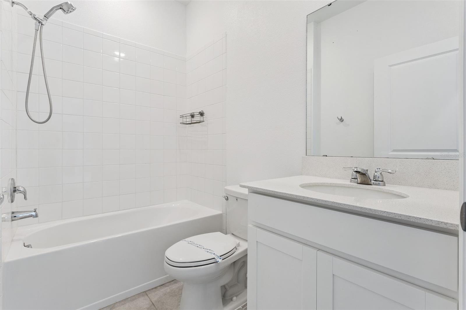 Image 13 of 40 For 26340 Feathergrass Circle