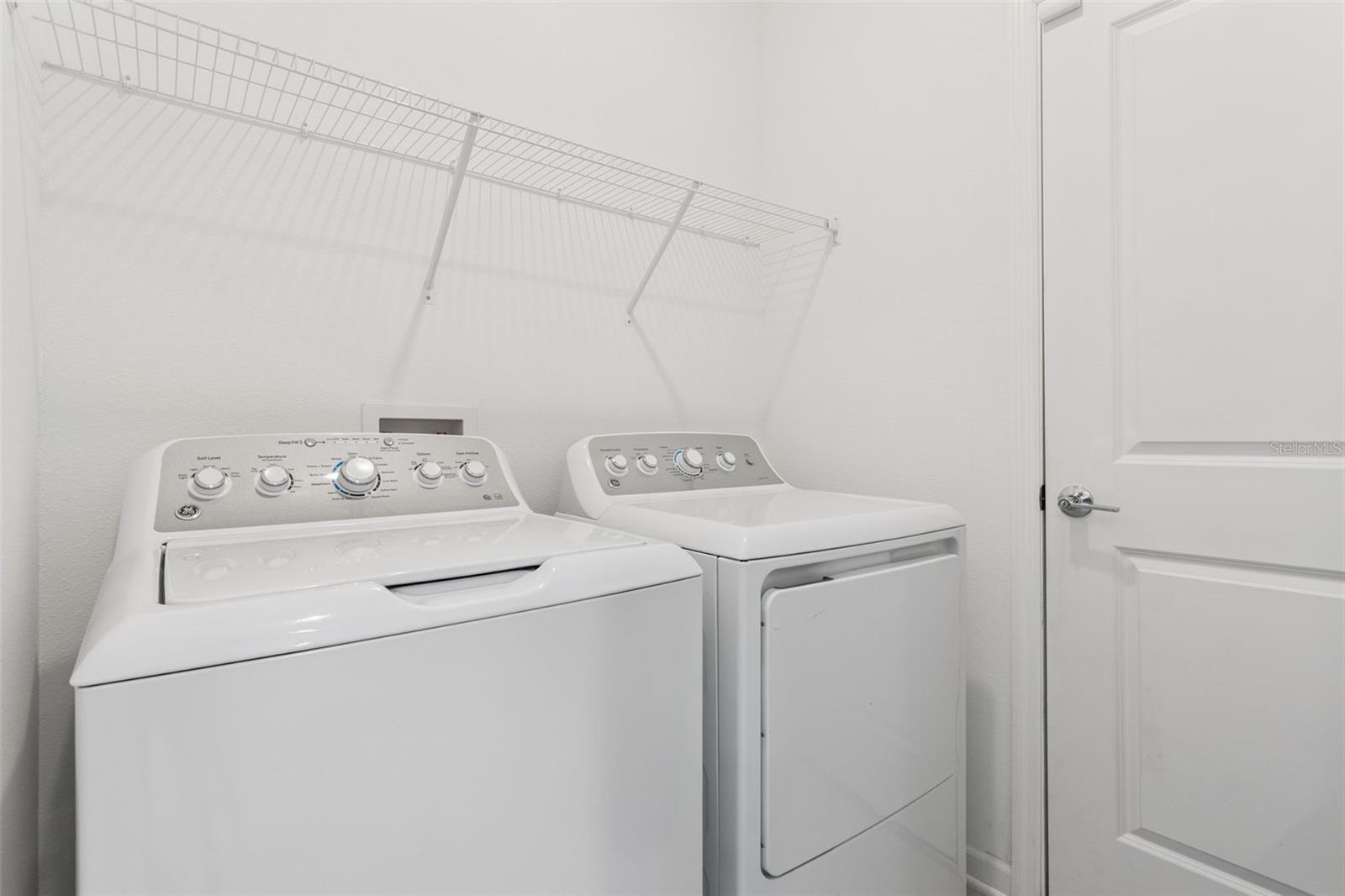 Image 16 of 40 For 26340 Feathergrass Circle