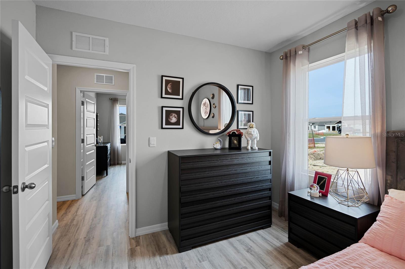 Image 22 of 34 For 1730 Hummingbird Road